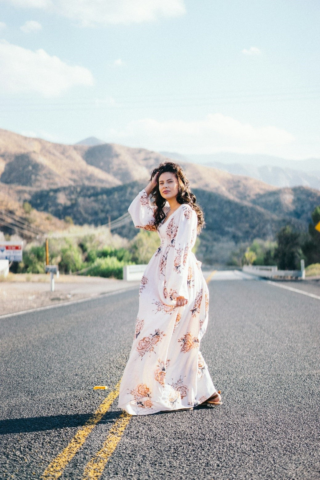 How to Style a Maxi Dress: 4 fashion tips for a flawless look