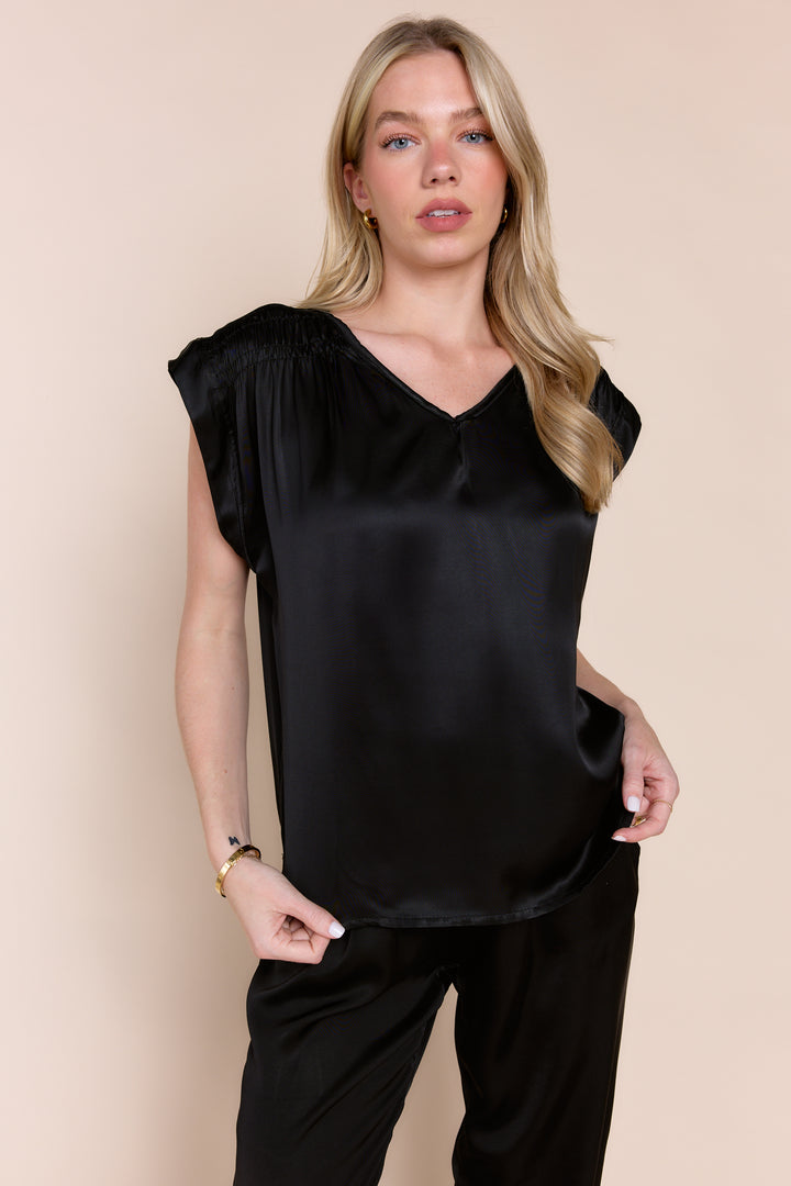 HEIDI | Tops | FALL2024, Satin, Short Sleeve, SOLIDS, Tops | shop-sofia